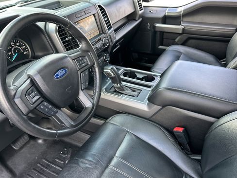 Used 2019 Ford F150 XLT w/ Equipment Group 302A Luxury image 9