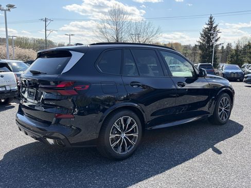 New 2026 BMW X5 xDrive50e w/ M Sport Package AWD/4WD image 7