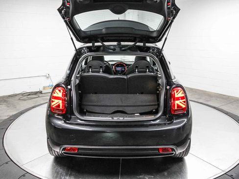 Certified 2024 MINI Cooper SE image 26