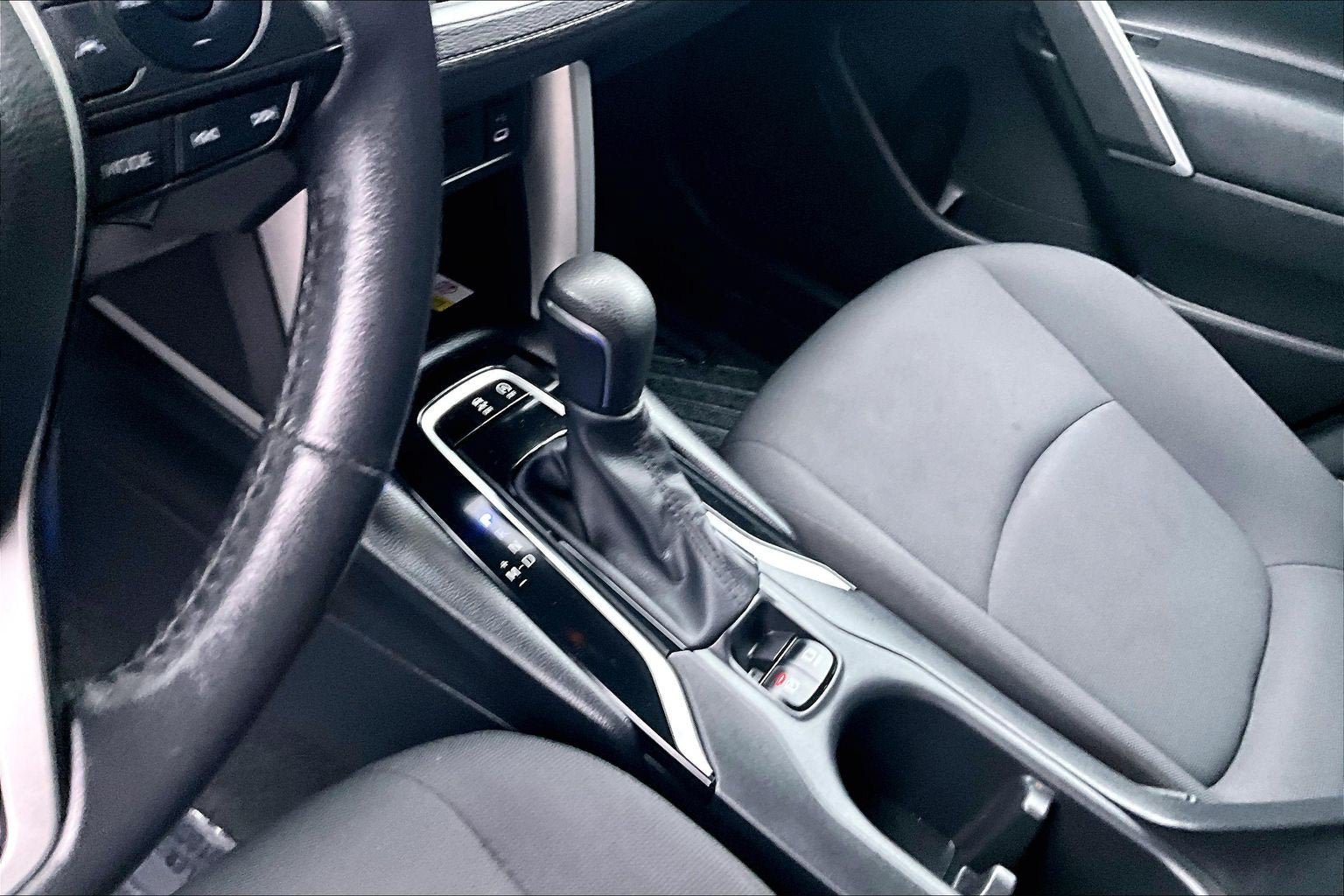 Used 2023 Toyota Corolla Cross LE w/ Moonroof Package AWD/4WD image 15