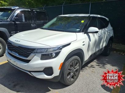 Used 2023 Kia Seltos LX