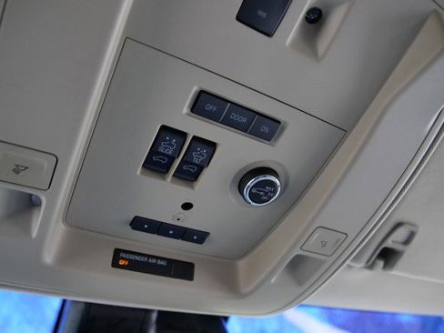 Used 2020 GMC Yukon Denali w/ Denali Ultimate Package image 18