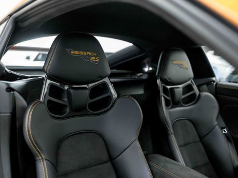 Used 2025 Porsche 718 Cayman GT4 RS image 77