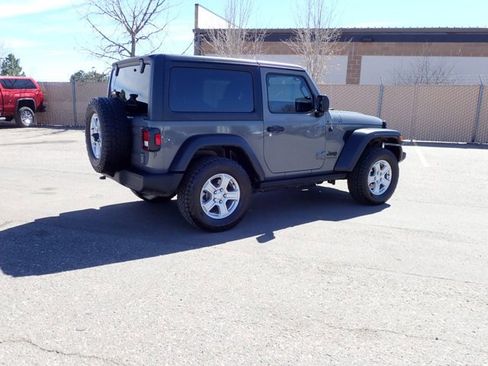 Used 2023 Jeep Wrangler Sport S image 4
