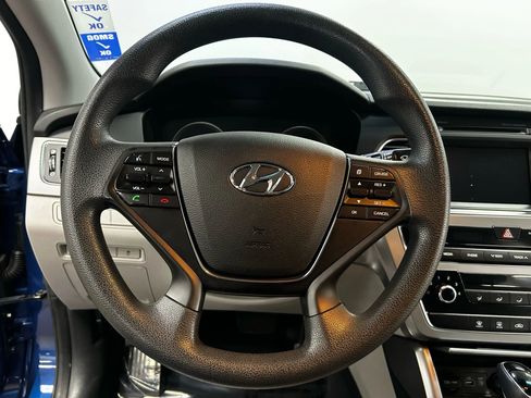 Used 2017 Hyundai Sonata SE image 14