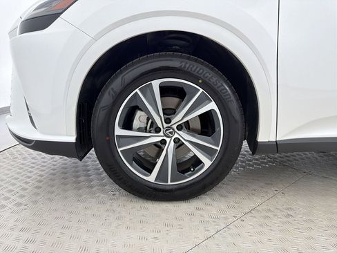 Certified 2025 Lexus RX 350 Premium w/ Accessory Package (Z1) image 12