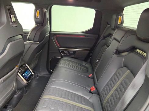 Used 2022 Rivian R1T Adventure AWD/4WD image 21