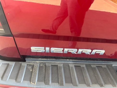 Used 2016 GMC Sierra 1500 Denali w/ Enhanced Driver Alert Package AWD/4WD image 14