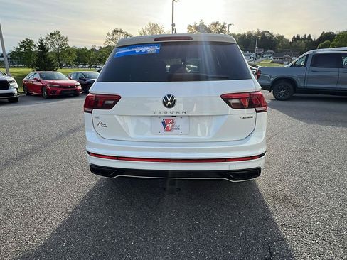 Used 2022 Volkswagen Tiguan SE R-Line AWD/4WD image 5