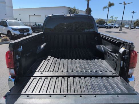 Used 2023 Toyota Tacoma SR5 image 33