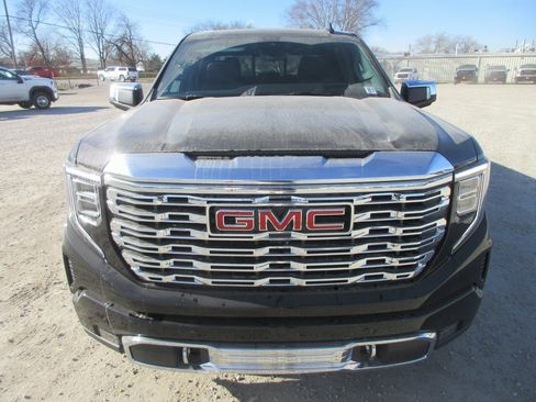 New 2026 GMC Sierra 1500 Denali image 11