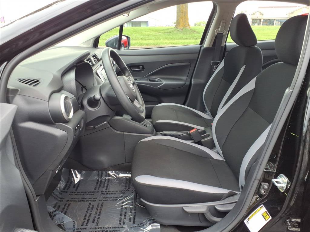 Used 2025 Nissan Versa S w/ Trunk Package FWD image 26