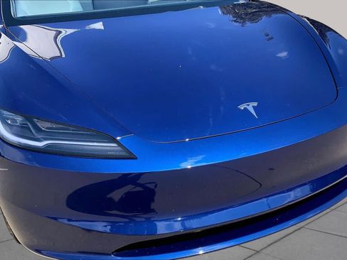 Used 2024 Tesla Model 3 Standard Range RWD image 28