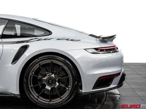 Used 2025 Porsche 911 Turbo S AWD/4WD image 19
