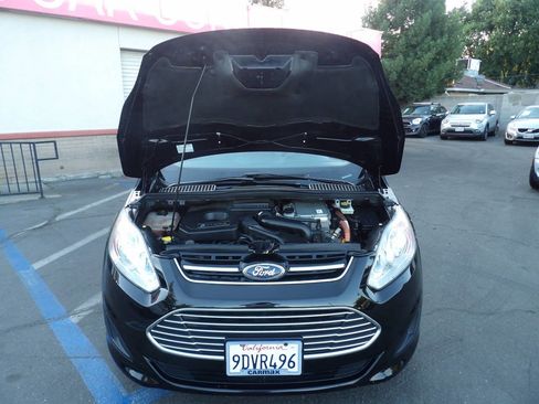 Used 2016 Ford C-MAX SE w/ Interior Protection Package FWD image 10
