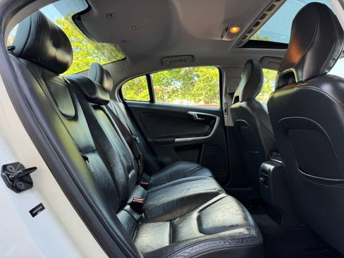 Used 2012 Volvo S60 T5 FWD image 28