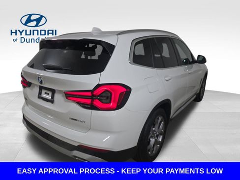 Used 2024 BMW X3 xDrive30i w/ Premium Essential Package image 7