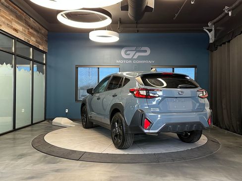Used 2024 Subaru Crosstrek 2.0i image 5