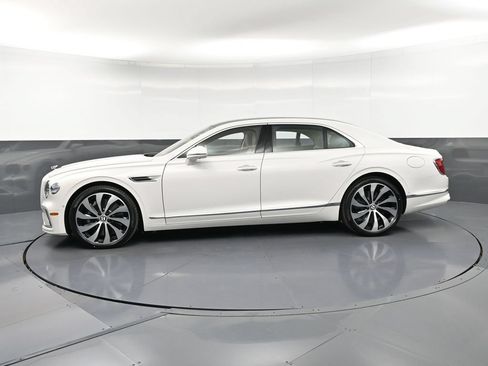 New 2026 Bentley Flying Spur Plug-In Hybrid AWD/4WD image 2