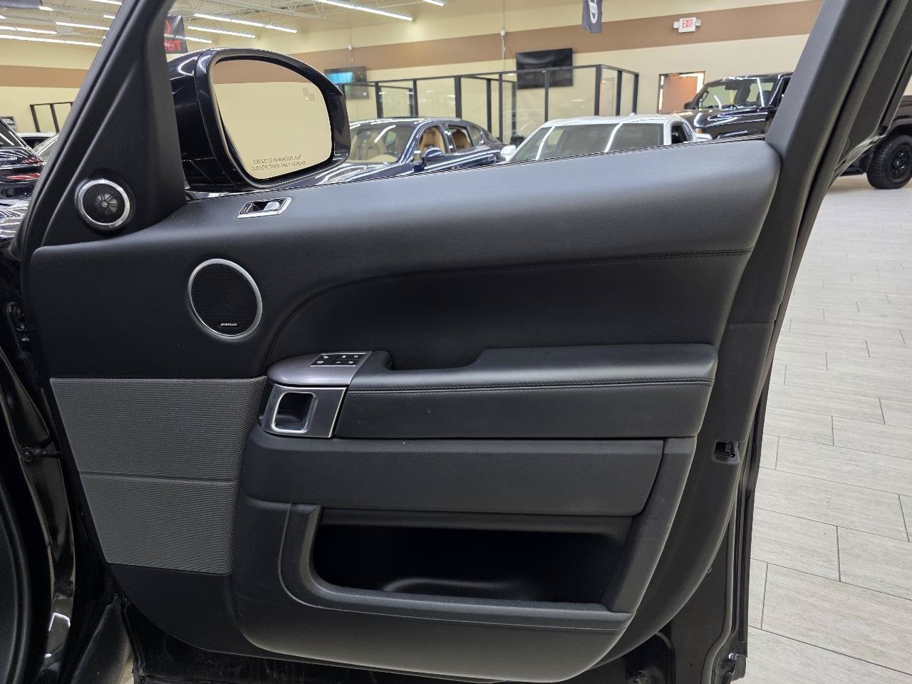 Used 2020 Land Rover Range Rover Sport HSE AWD/4WD image 40