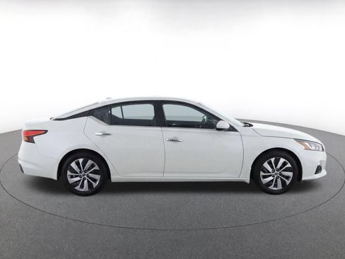 Used 2023 Nissan Altima 2.5 S FWD image 10