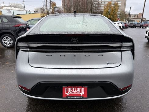 New 2026 Toyota Prius Plug-In Hybrid image 17