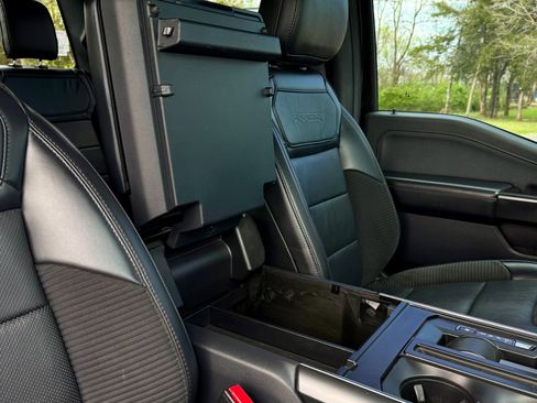 Used 2022 Ford F150 Raptor w/ Raptor 37 Performance Package image 26