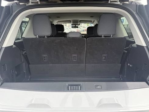 Used 2025 Ford Expedition Active RWD image 20