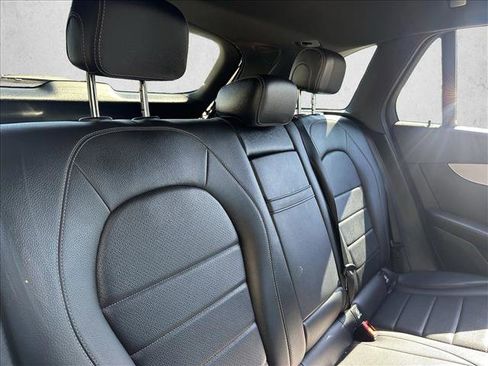 Used 2022 Mercedes-Benz GLC 300 GLC 300 image 27