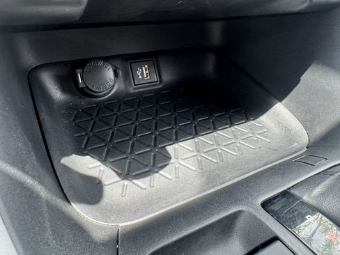 Certified 2024 Toyota RAV4 LE AWD/4WD image 36
