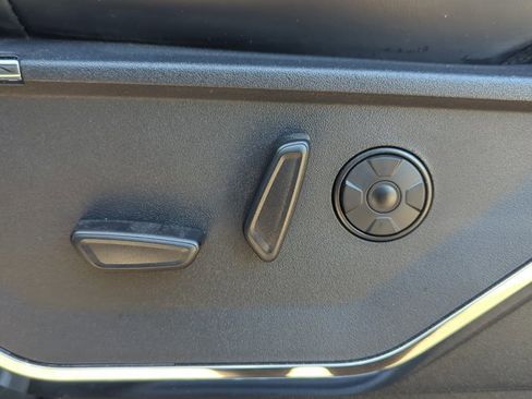 Used 2024 Ford F350 Platinum image 9