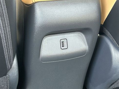 New 2025 Nissan Sentra SV w/ SV Premium Package image 16