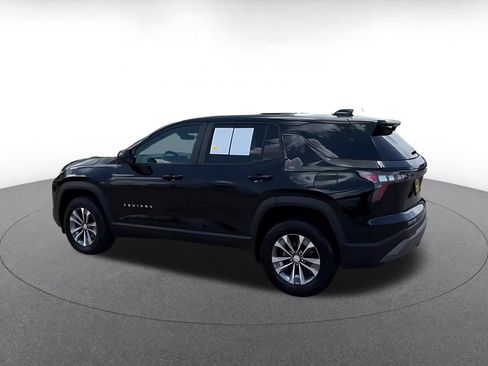 Used 2025 Chevrolet Equinox LT FWD image 4