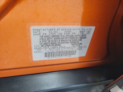 Used 2023 Nissan Kicks SR w/ SR Premium Package FWD image 32