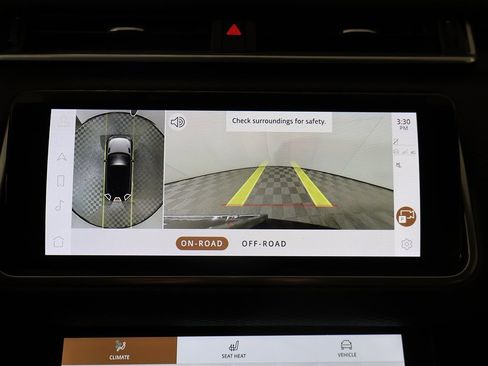 Used 2021 Land Rover Range Rover Velar R-Dynamic S image 47