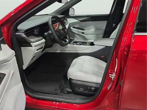 New 2026 Jeep Cherokee Limited image 8