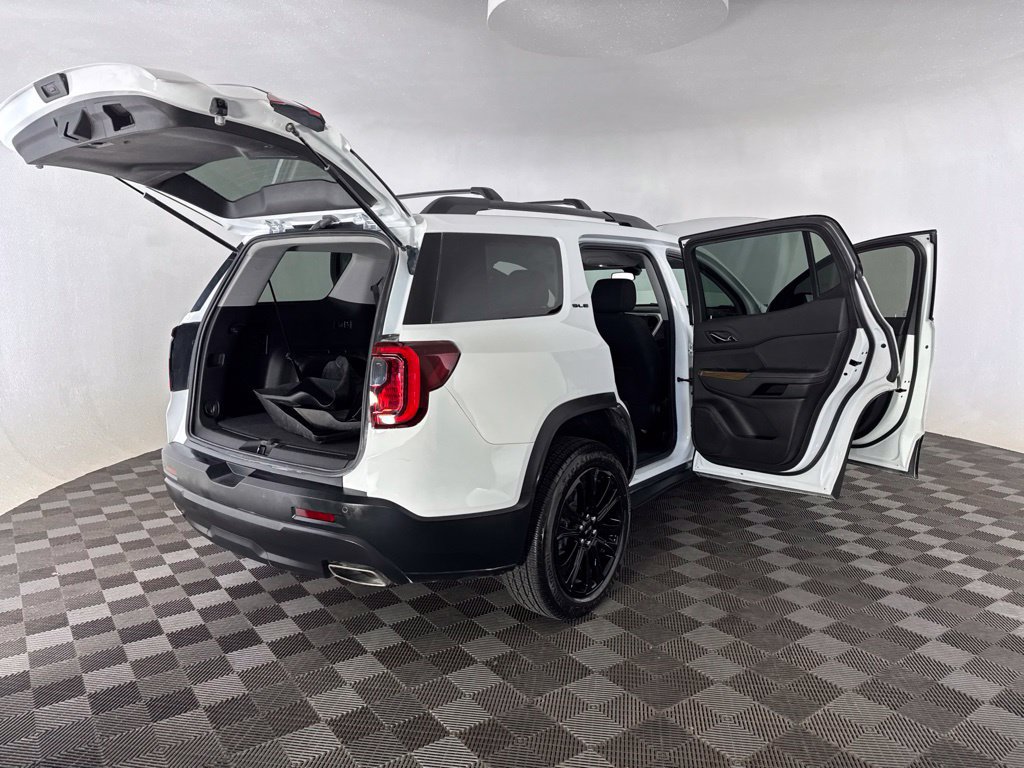 Used 2022 GMC Acadia SLE w/ Elevation Edition FWD image 15