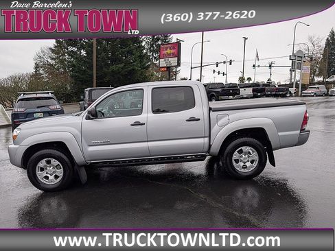 Used 2011 Toyota Tacoma 4x4 Double Cab image 8