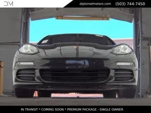 Used 2014 Porsche Panamera 4 AWD/4WD image 3