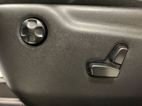 Used 2023 Dodge Durango GT image 5