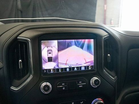 Used 2022 GMC Sierra 1500 AT4 w/ AT4 Premium Package image 33