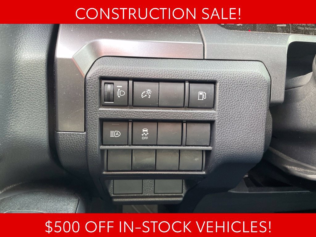 Used 2025 Toyota 4Runner SR5 AWD/4WD image 24