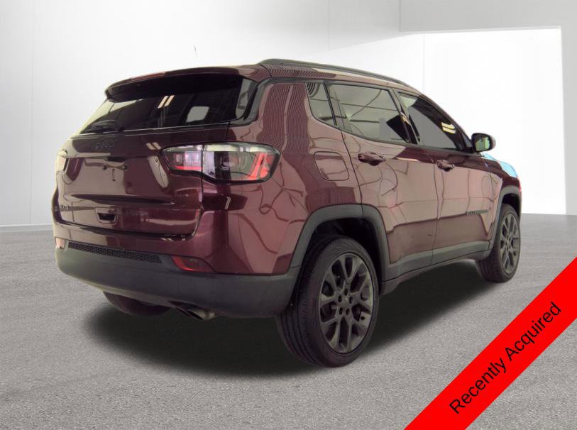 Used 2021 Jeep Compass Latitude w/ Sun and Sound Group AWD/4WD image 9
