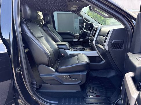 Used 2019 Ford F250 Lariat w/ Lariat Value Package AWD/4WD image 6