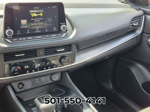 Used 2026 Nissan Rogue SV FWD image 25