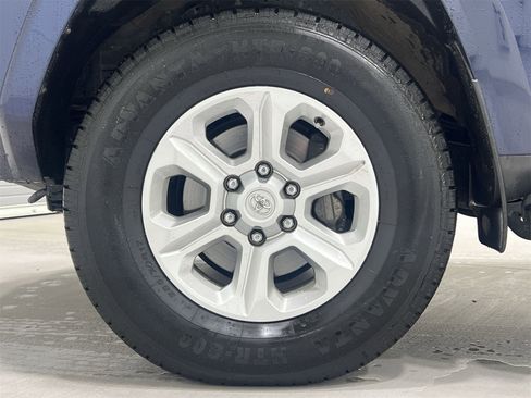 Used 2024 Toyota 4Runner SR5 Premium image 10