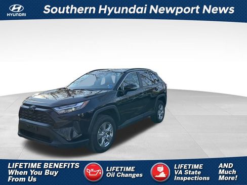 Used 2024 Toyota RAV4 XLE image 1
