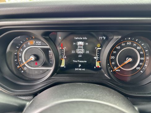 Used 2024 Jeep Wrangler Unlimited Rubicon 392 AWD/4WD image 15