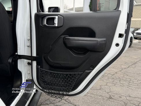 Used 2020 Jeep Gladiator Sport w/ Quick Order Package 23S image 18