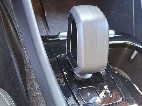 Certified 2023 Volvo C40 P8 Recharge Plus w/ Climate Package image 16